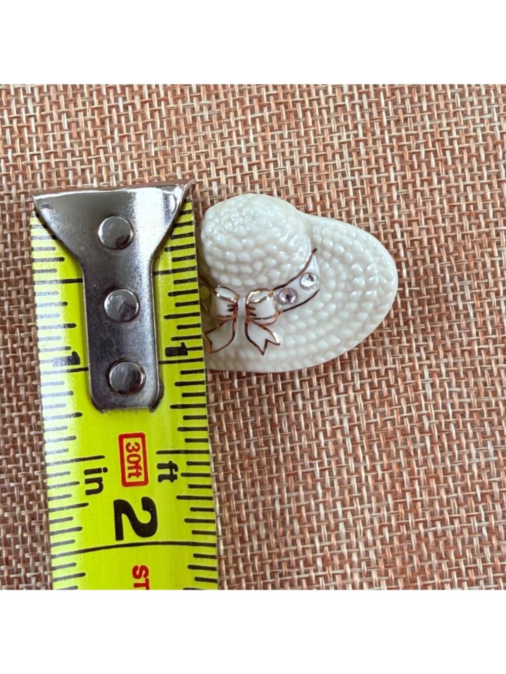 Vintage Lenox Porcelain Hat Brooch Ivory Sun Bonnet Rhinestone Bow Pin Cottage - Picture 8 of 9
